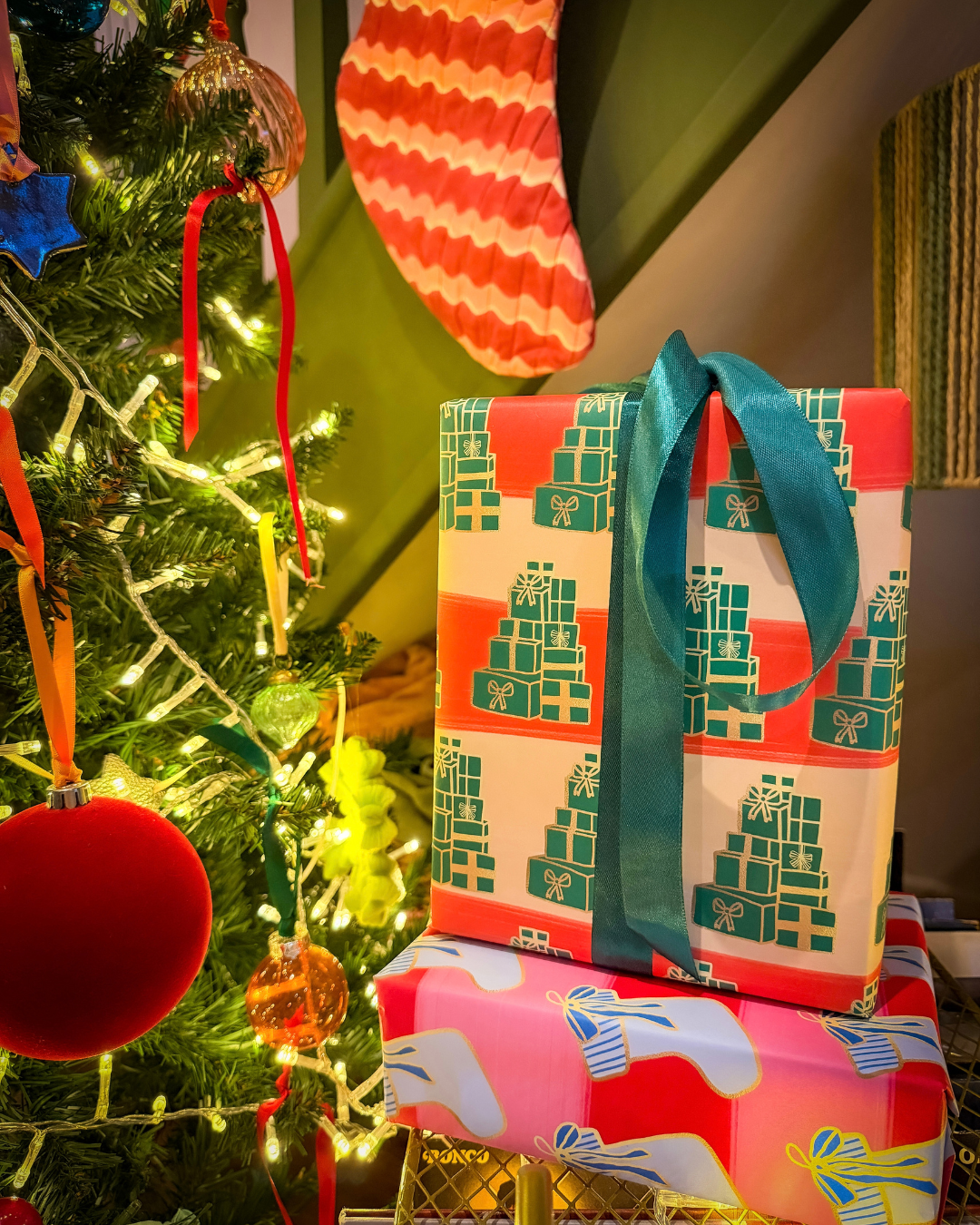 Christmas Present Stack Gift Wrap Sheet