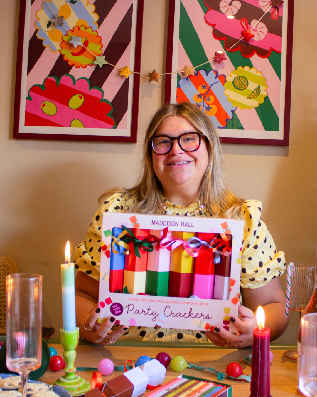 Fill-Your-Own Multicoloured Christmas Crackers
