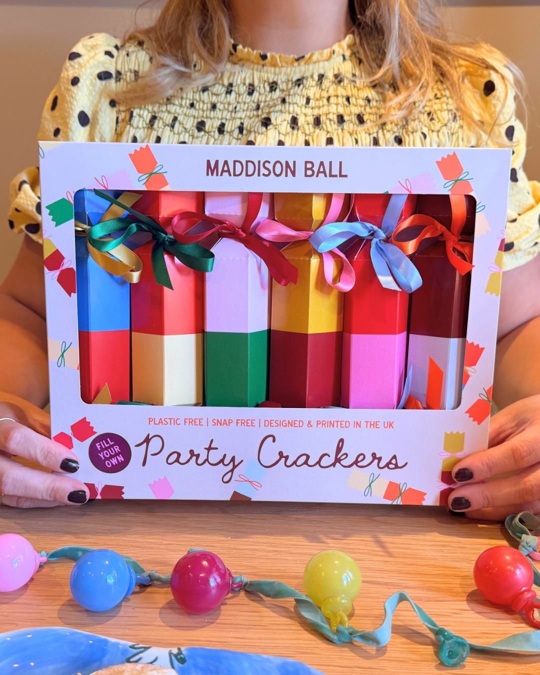 Fill-Your-Own Multicoloured Christmas Crackers