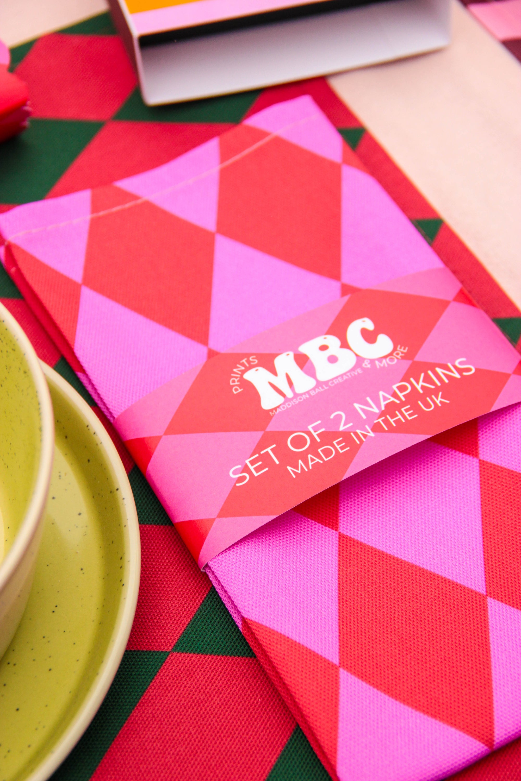 Red & Pink Placemat/Napkin Pair