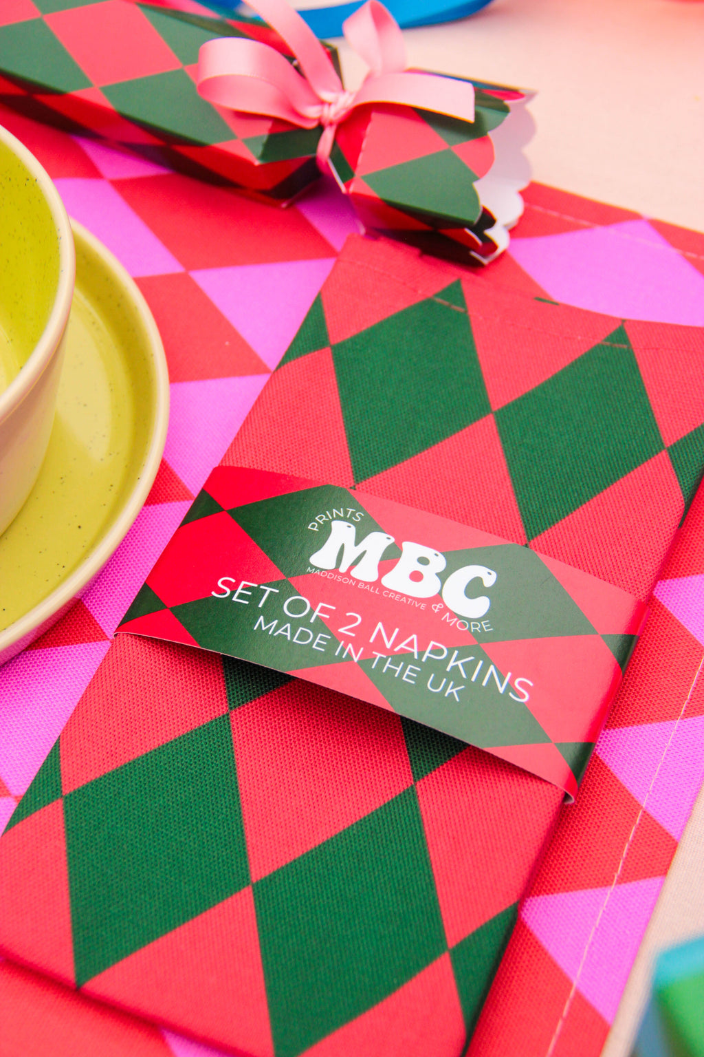 Red & Green Placemat/Napkin Pair