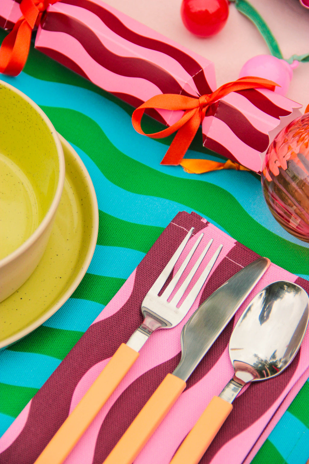 Blue & Green Christmas Crackers