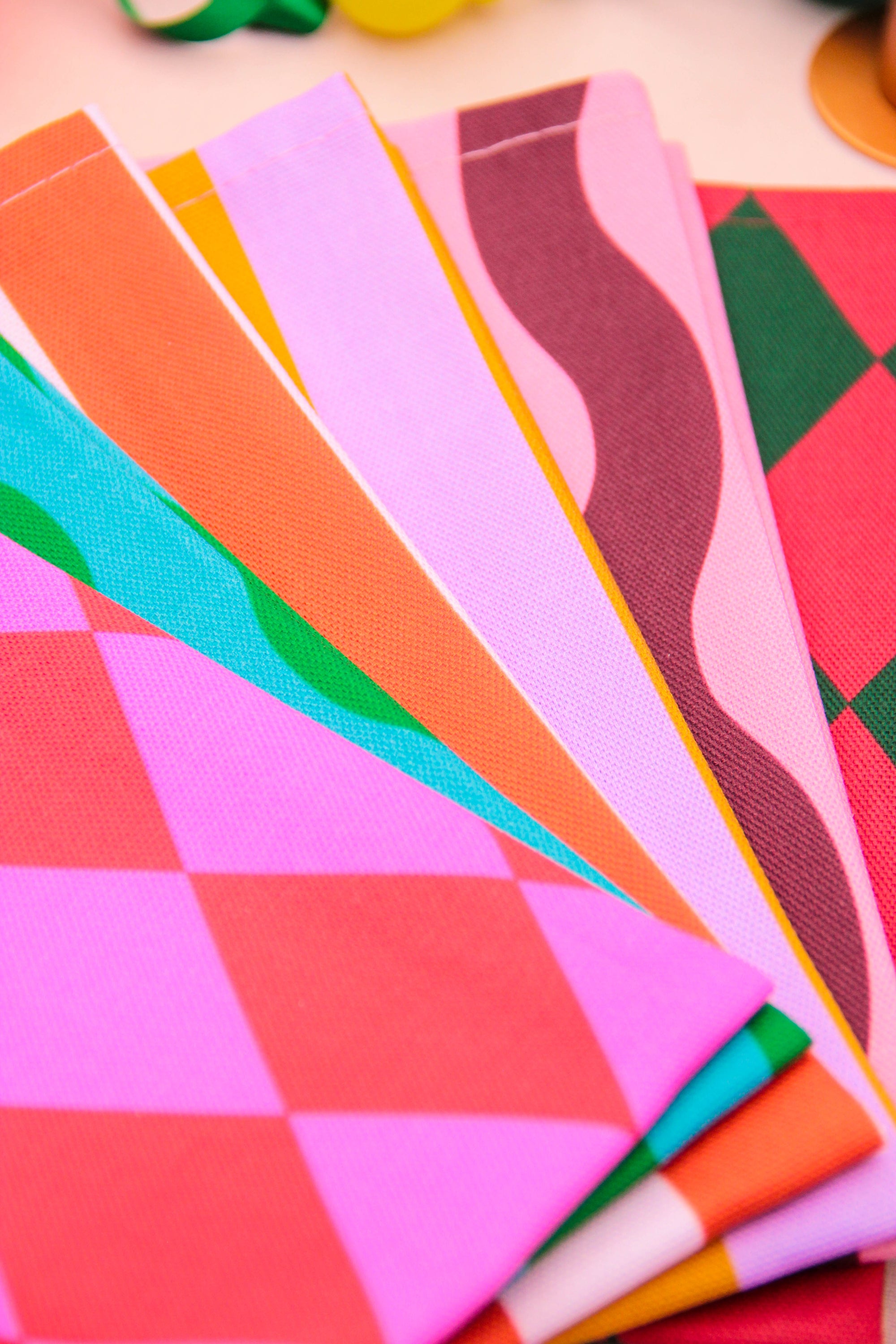 Set of 6 Multi-Pack Placemat/Napkin
