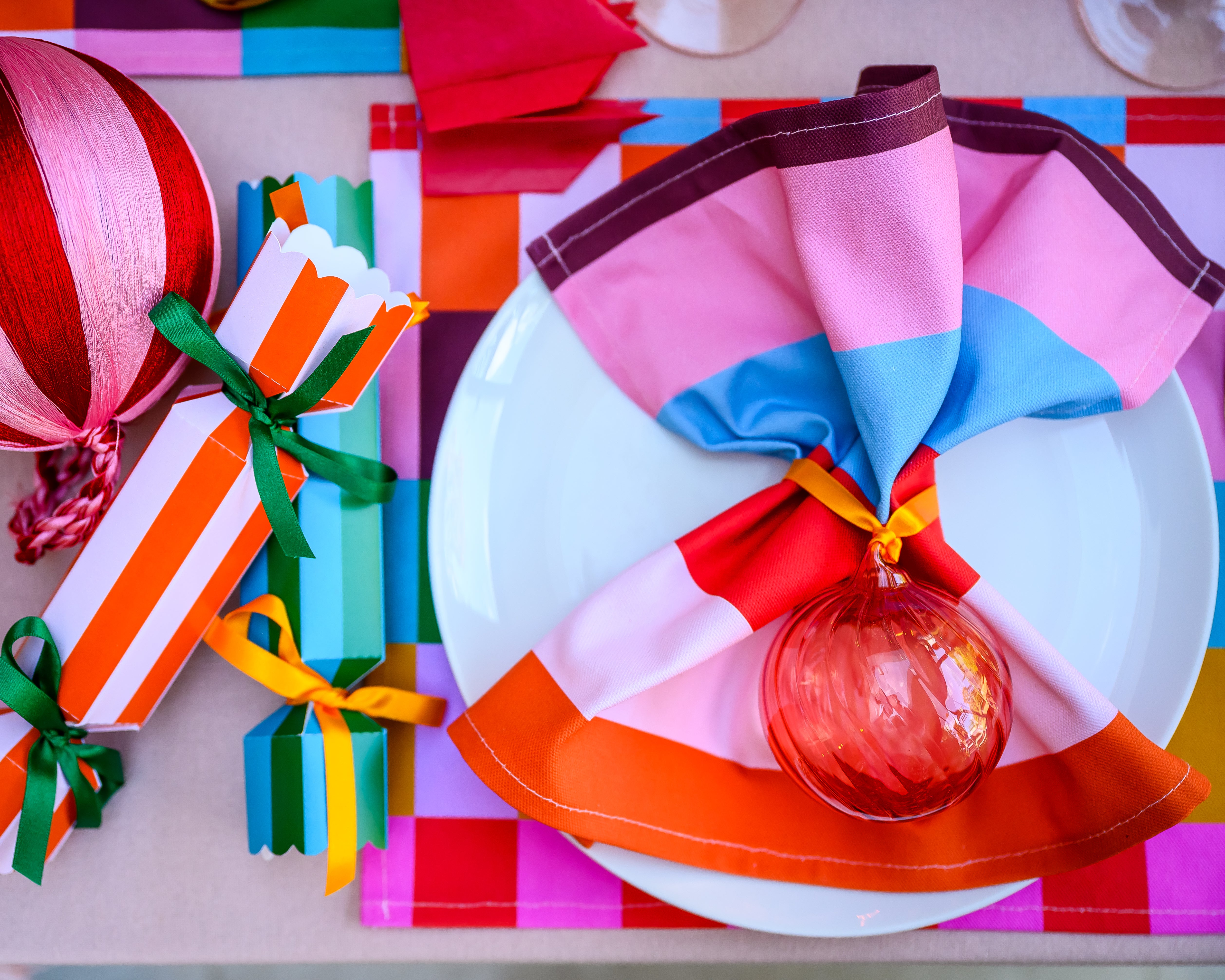 Set of 2 Christmas Stripe Placemat/Napkins