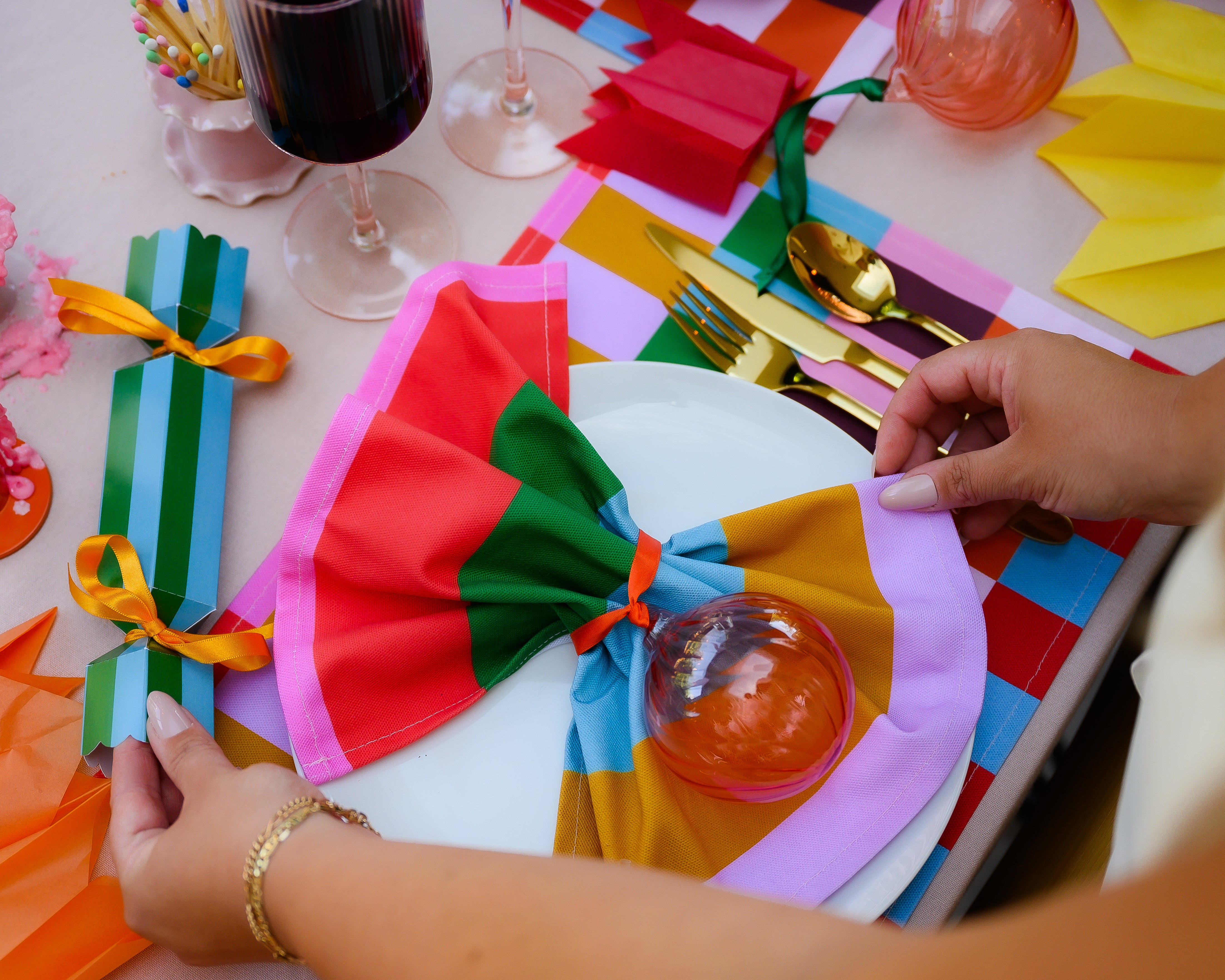 Set of 2 Christmas Stripe Placemat/Napkins