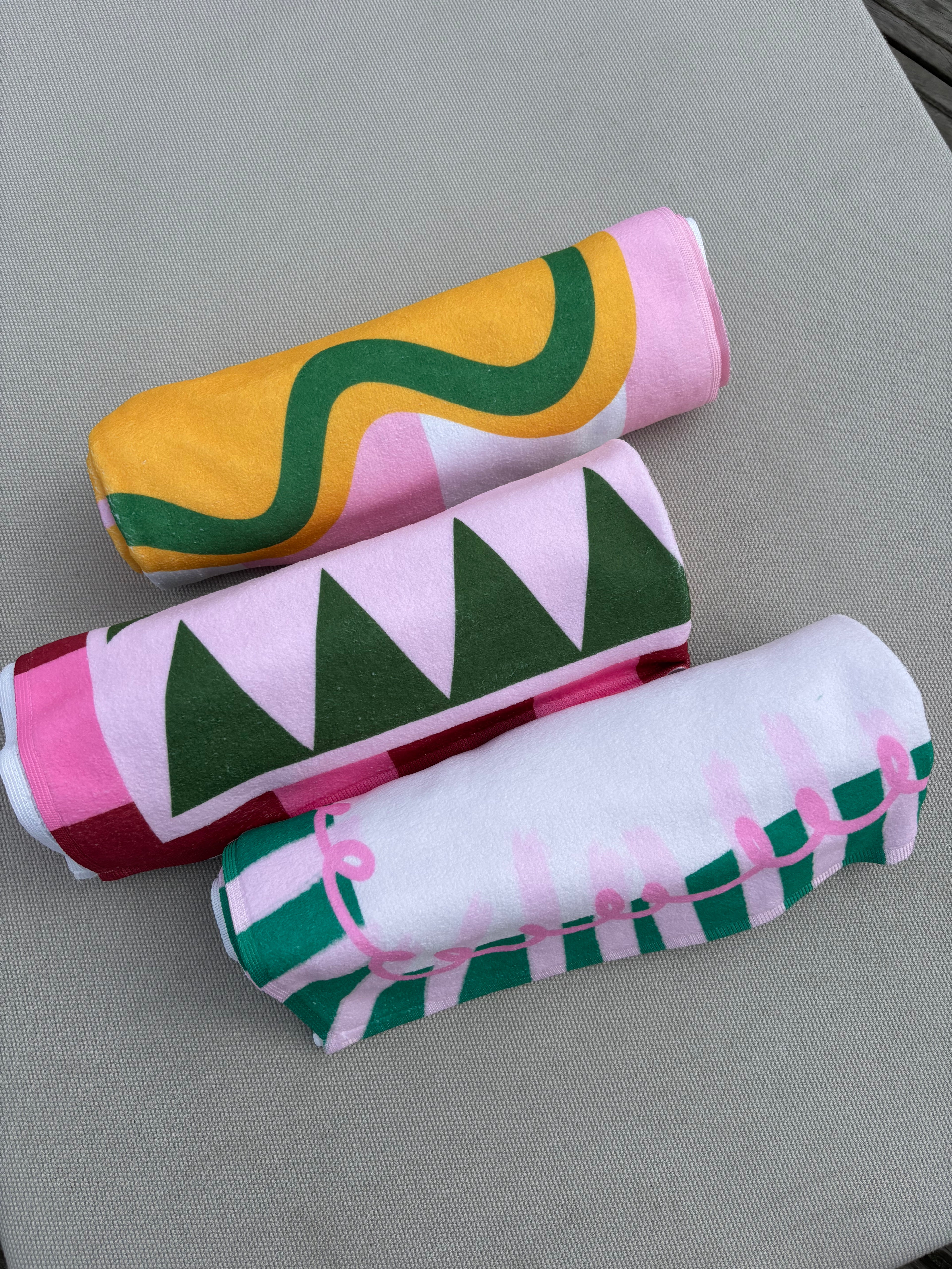 C'est La Vie Beach Towel