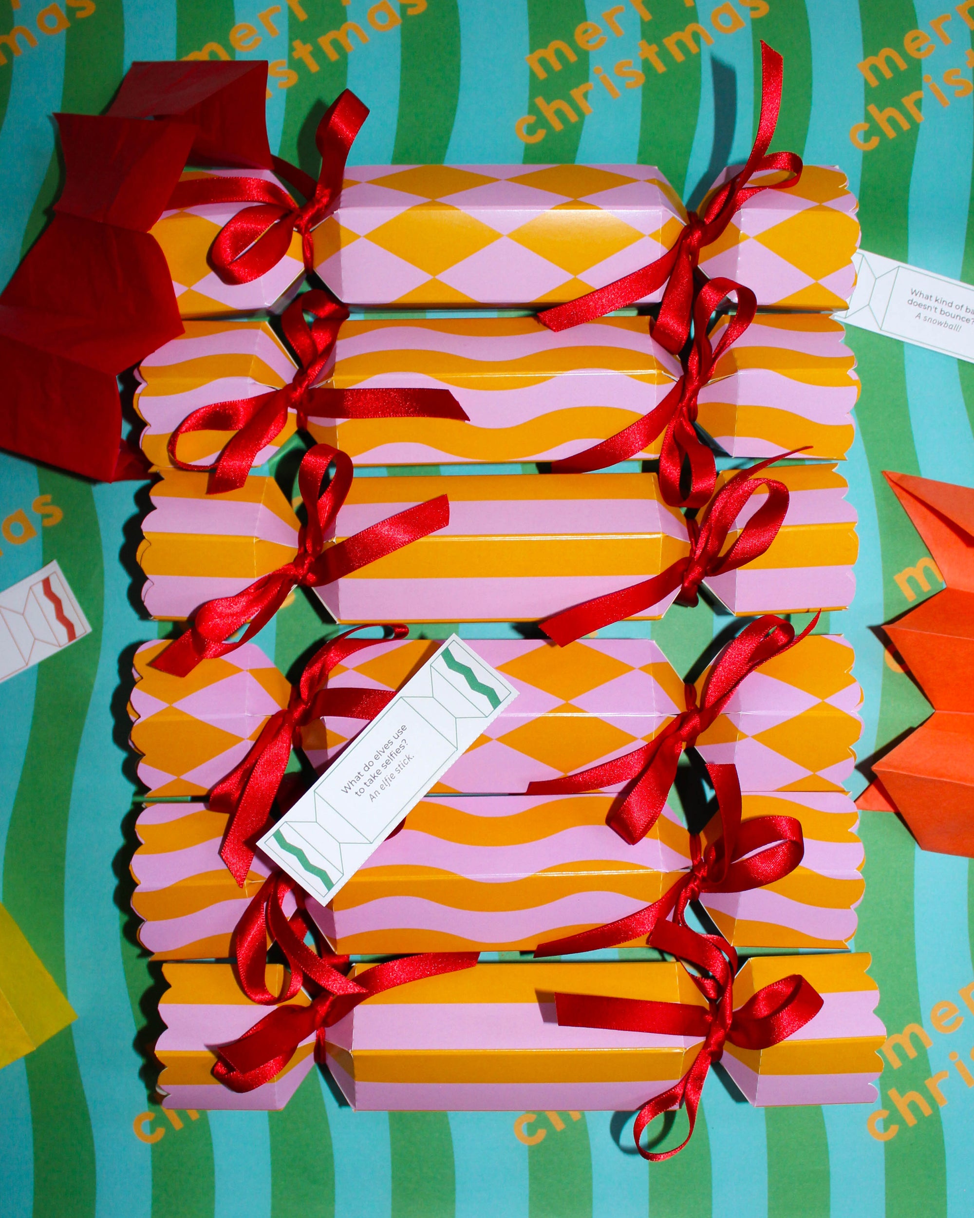 SINGLE Lilac & Mustard Christmas Cracker