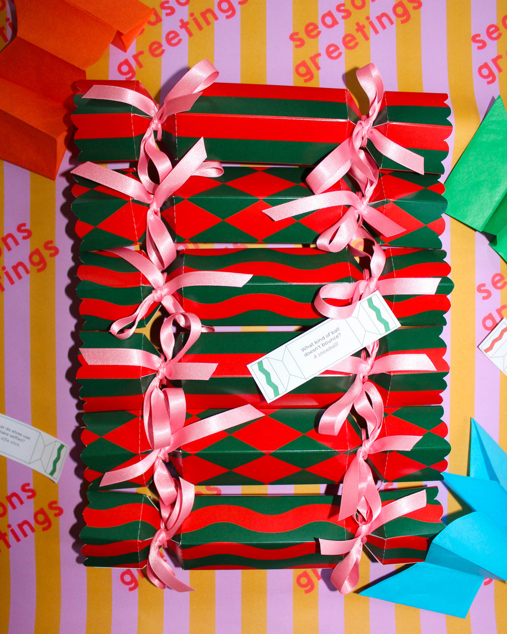 SINGLE Red & Green Christmas Cracker